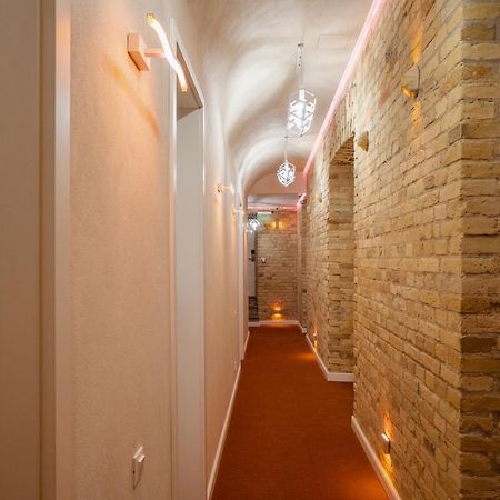 The Key Hotell Kiev Eksteriør bilde